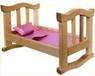 Деревянная кроватка для кукол Маленькая