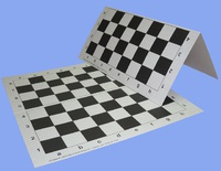 Картонная шахматная доска (30 х 30 см)